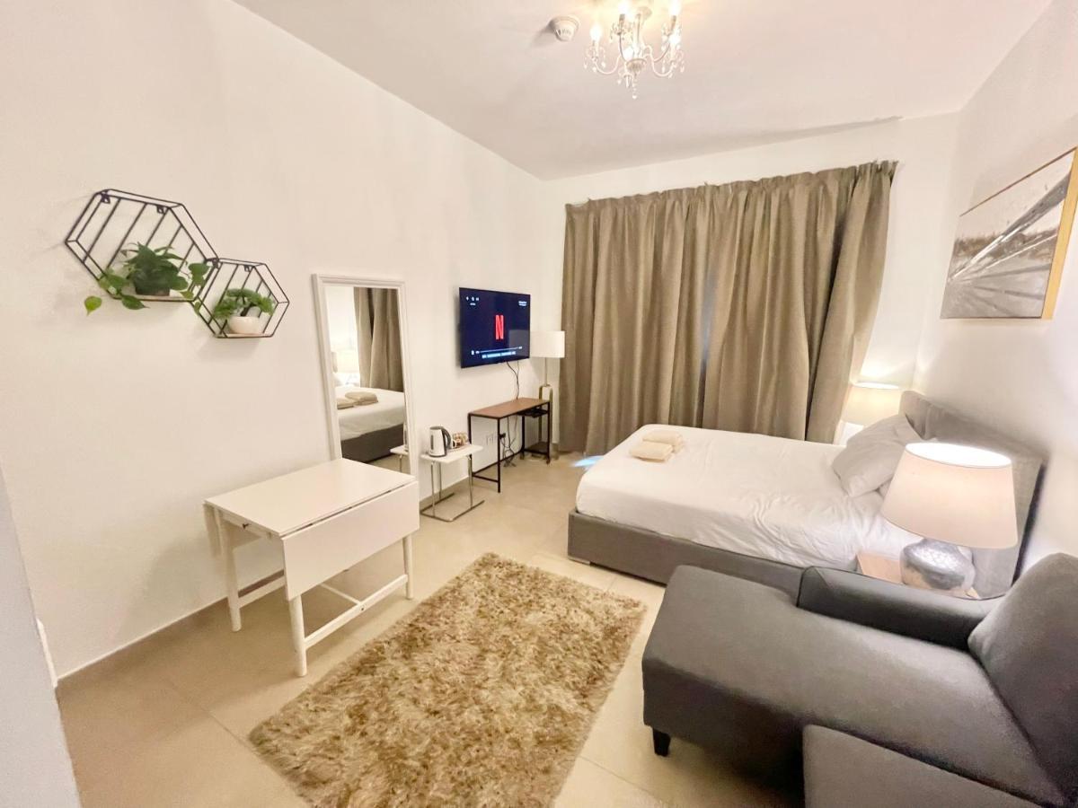 Super Elegant Studio Apartment-Sparkle Tower By Sweet Homes Dubai Exterior foto